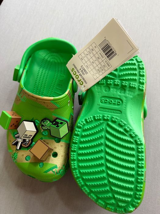 Яркие, крутые Кроксы Crocs Майнкрафт, понравятся любому ребенку
