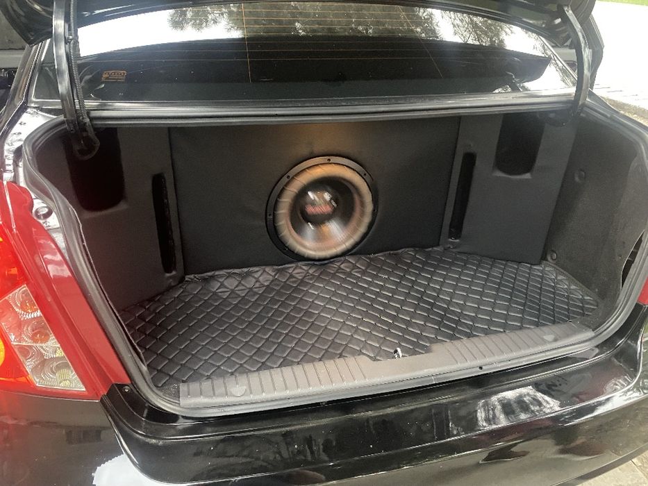 Jentra lacettiga yashik sotiladi