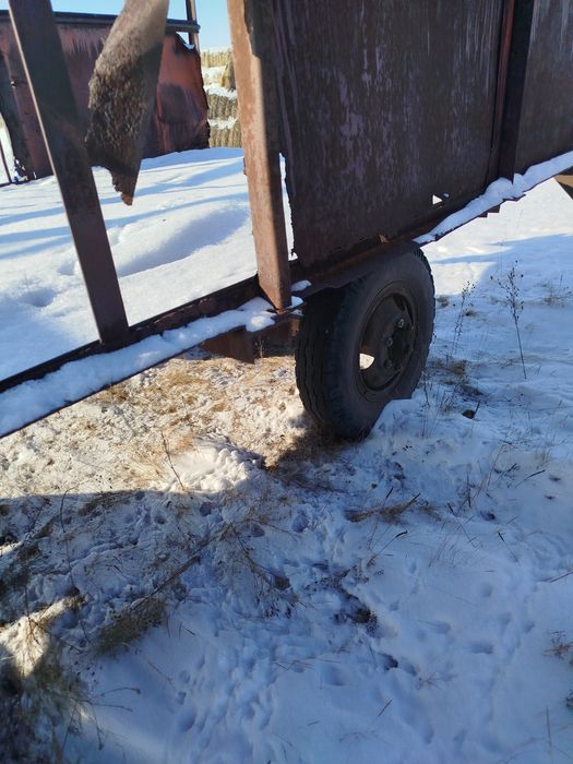 Продам телегу Сеновозку 600К