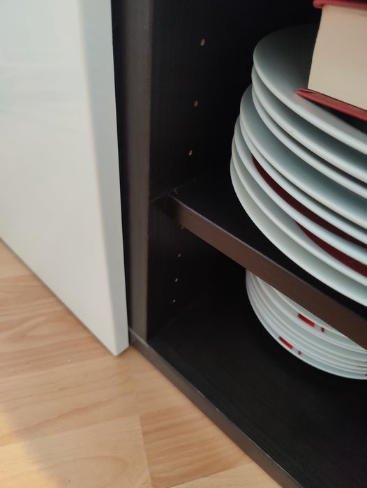 Comoda tv cu uși BESTA Ikea