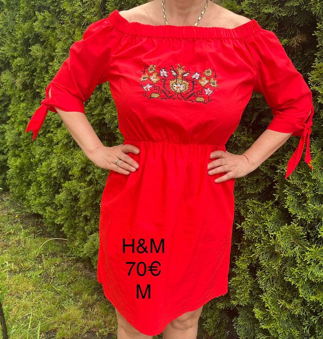 Рокля , с ръчно бродирана шевица М размер , H&M , памучна