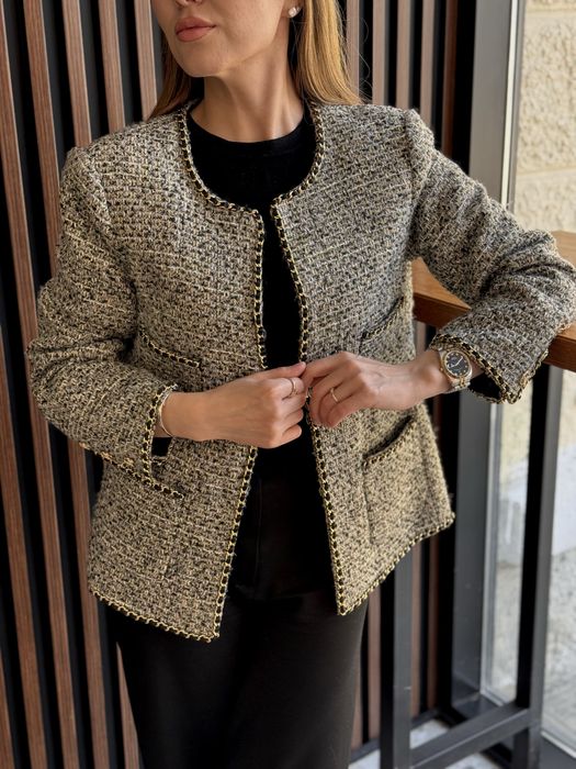 Твидовый кардиган Chanel