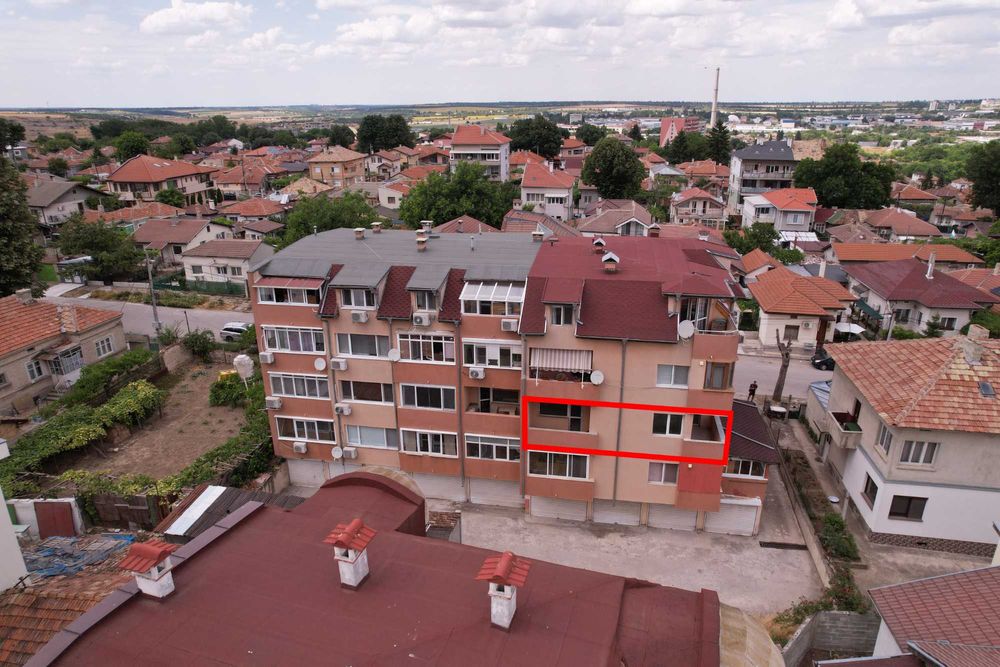 Продавам 2-СТАЕН - град Добрич, Пинета, паметник Пейо Буюклията