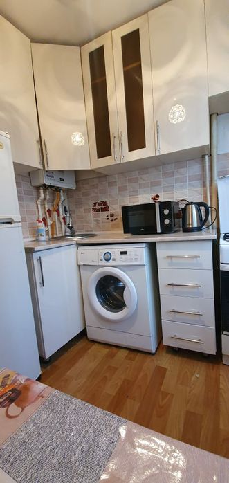 3х 1эт Момышулы.