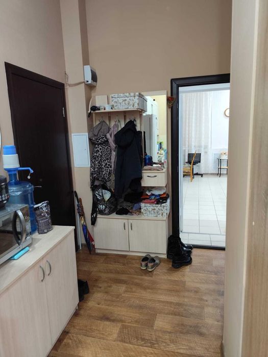 Продам квартиру .