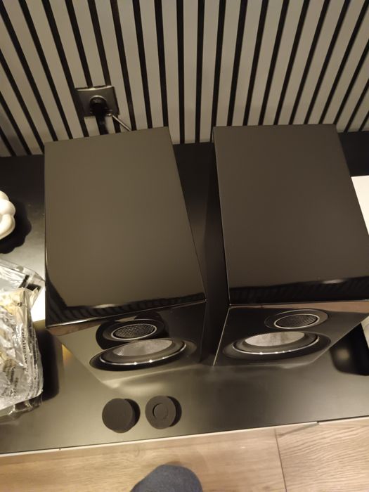 Boxe raft Bowers & Wilkins 707 S2 Gloss Black noi