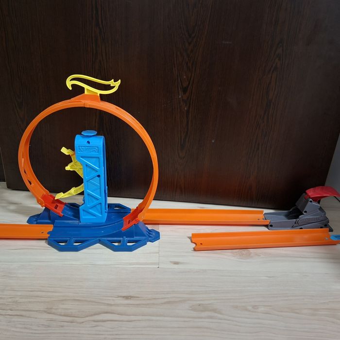 Комплект от три писти Hot wheels