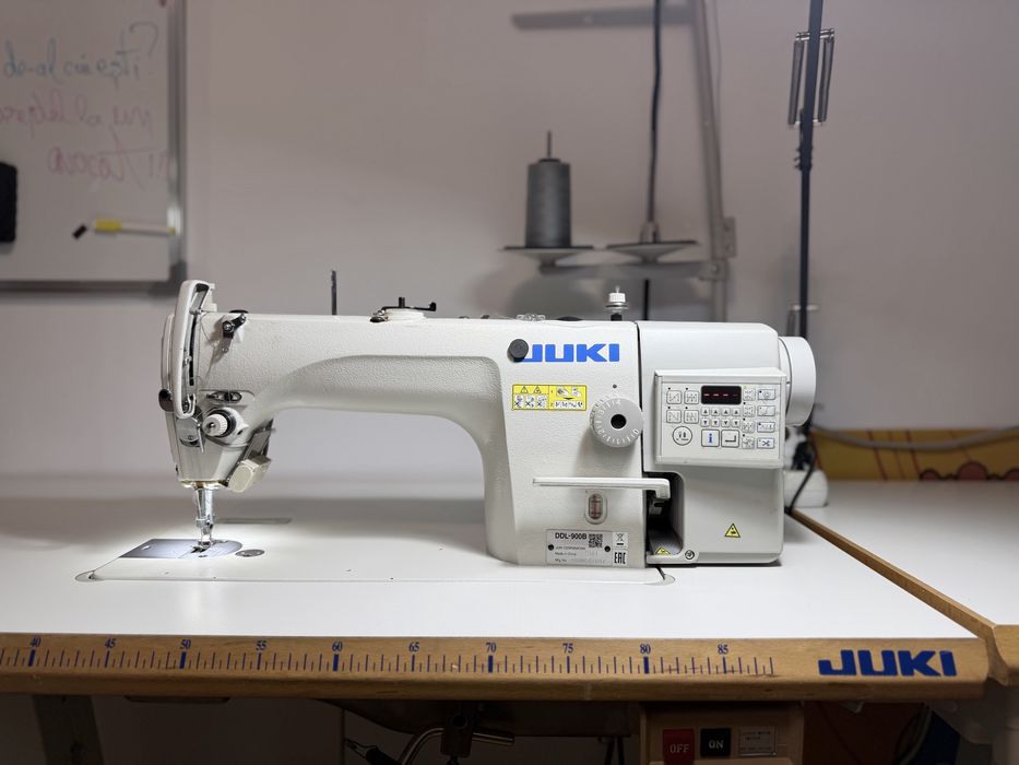 Masina cusut Juki DDL- 900B