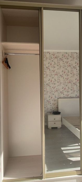 Шкаф двусторонний, для спальни