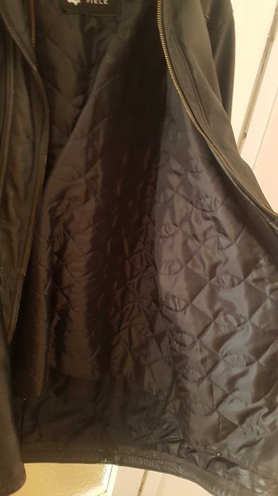 Кожено яке - L размер