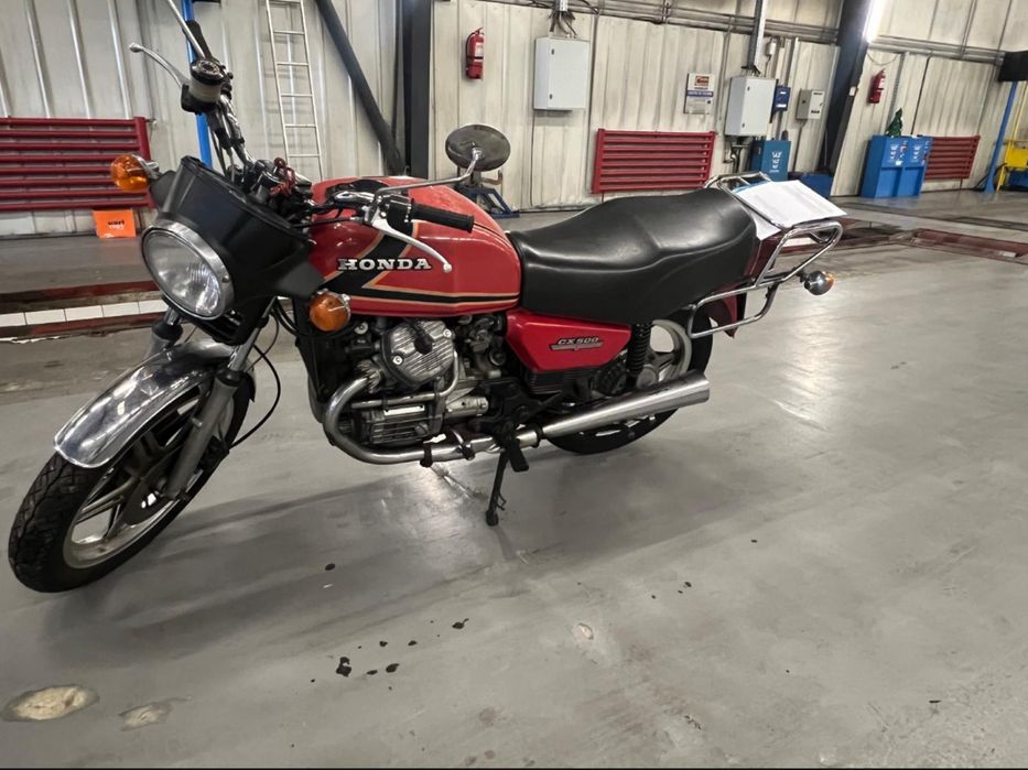 Honda GX500 State tehnică și estetică deosebită