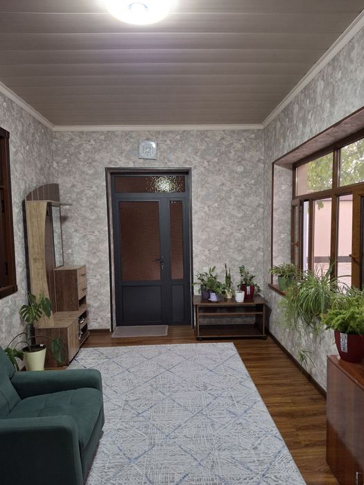 Барча шароитга эга замонавий 6 сот ховли СОТИЛАДИ Карши ш.