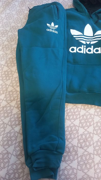 Trening Adidas verde