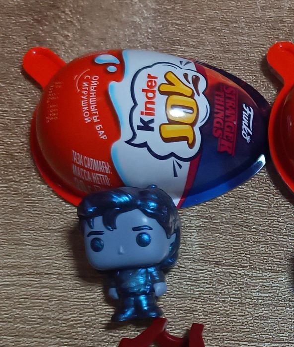 ОСД kinder joy stranger things