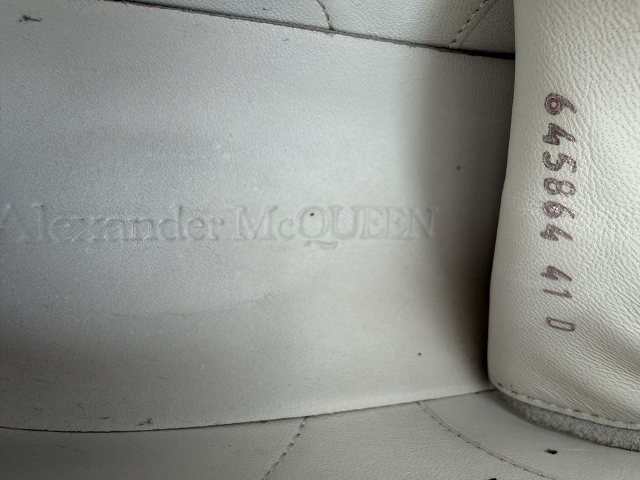 Alexander MCQueen - 41 - albi / conditie excelenta 9,5/10