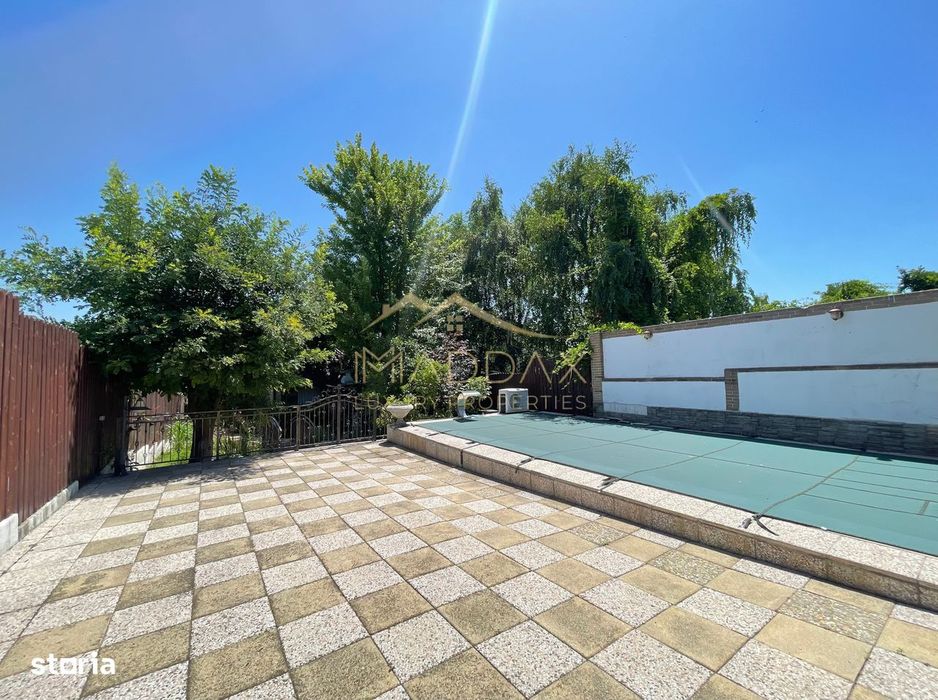 Vila 7 camere**Lake view**Ponton privat**Piscina**Teren 933 MP//Balote