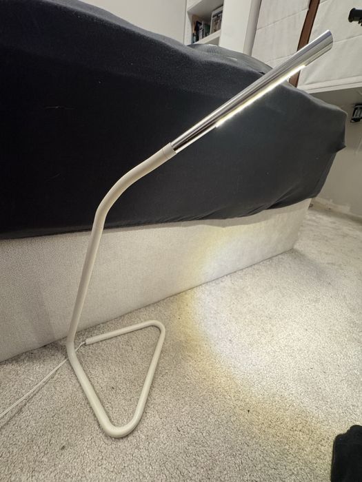Настолна лампа от ikea