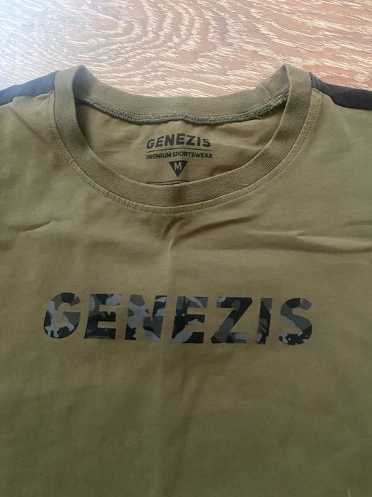 Тениска Genezi, без забележки