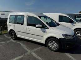 volswagen caddy combi