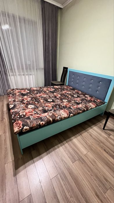 Двухспалтная кровать