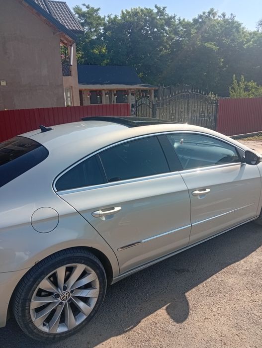 VOLKSWAGEN Passat CC 2009