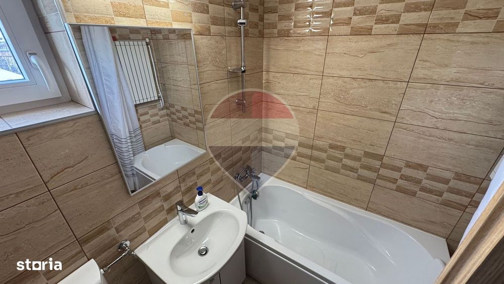 DE ÎNCHIRIAT apartament spatios cu 2 camere în vilǎ