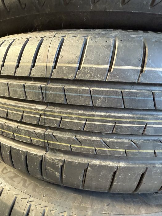 Anvelope de vara Bridgestone noi 235/55 R18