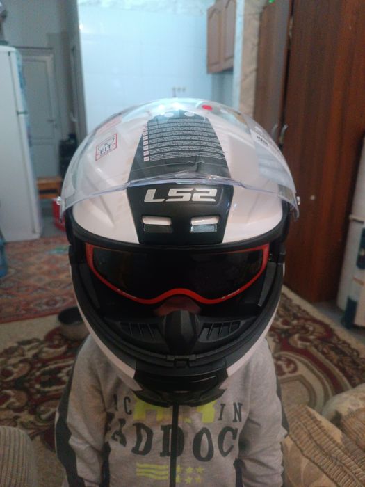 Каска для мотоцикле