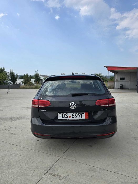VW Passat B8 2.0 TDI 150 CP Manuala
