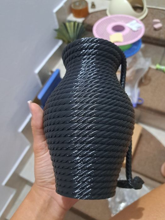 Căni și tricouri personalizate