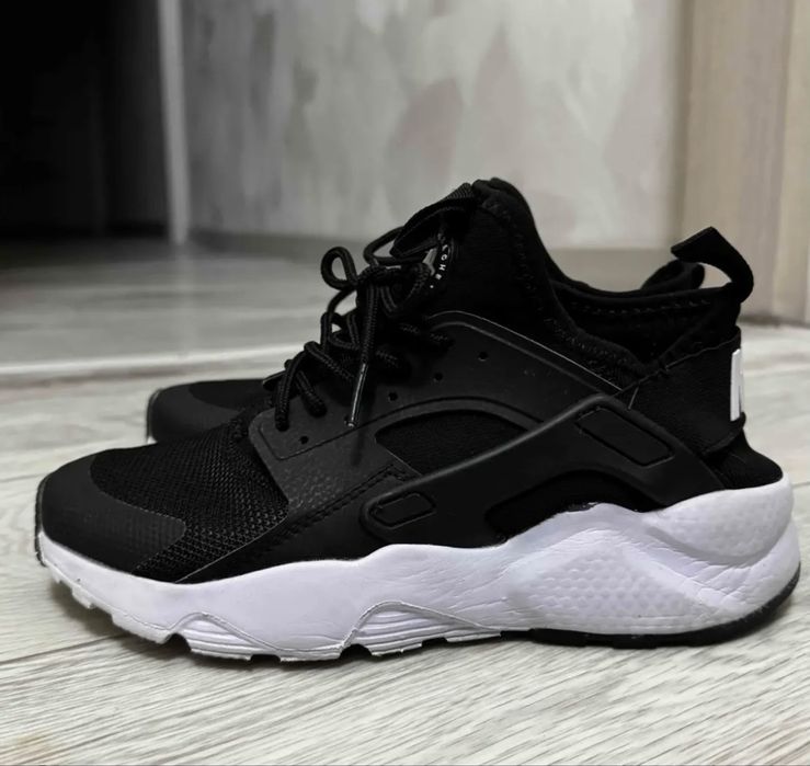 Nike Air Huarache
