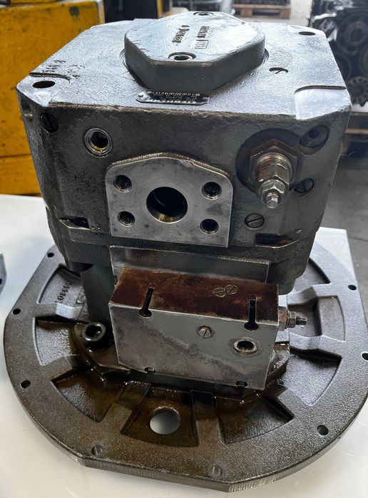 Pompa hidraulica originala Liebherr Reconditionata DPVO 165