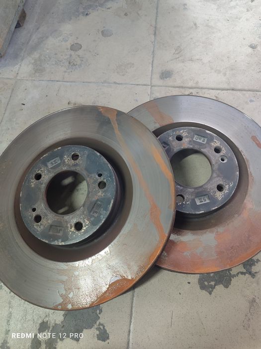 Диски тормозные передние