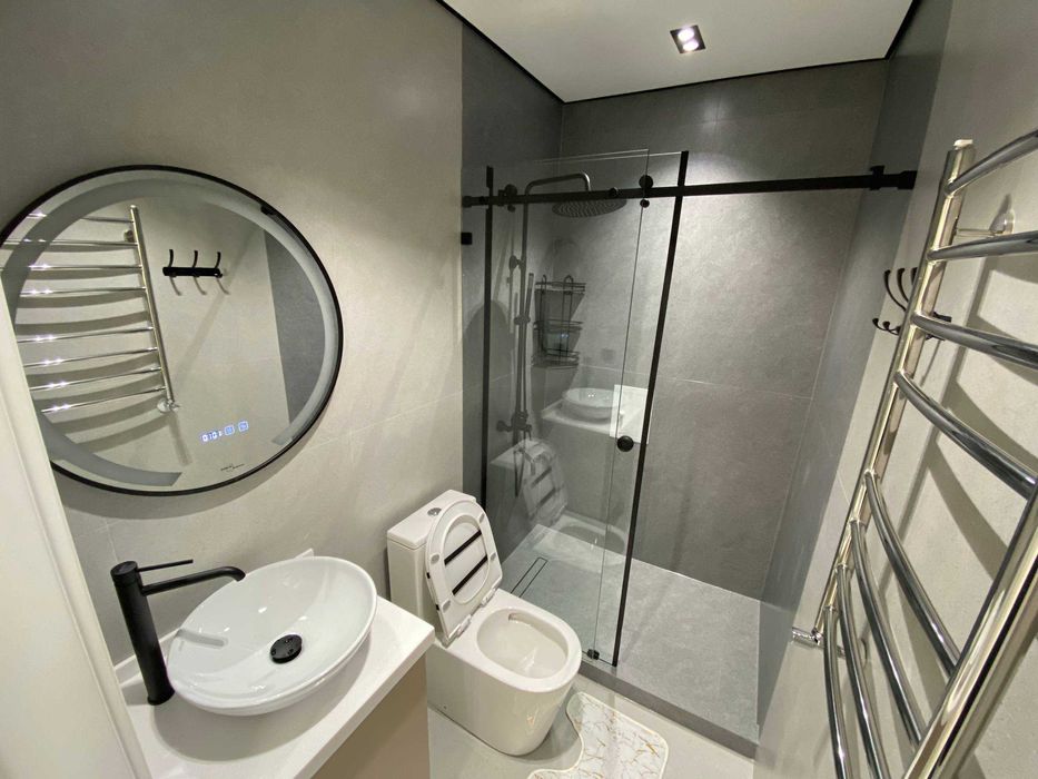 ЖК Yakkasaroy City Mall Яккасарайский район Братские могилы 3/2/10 90к