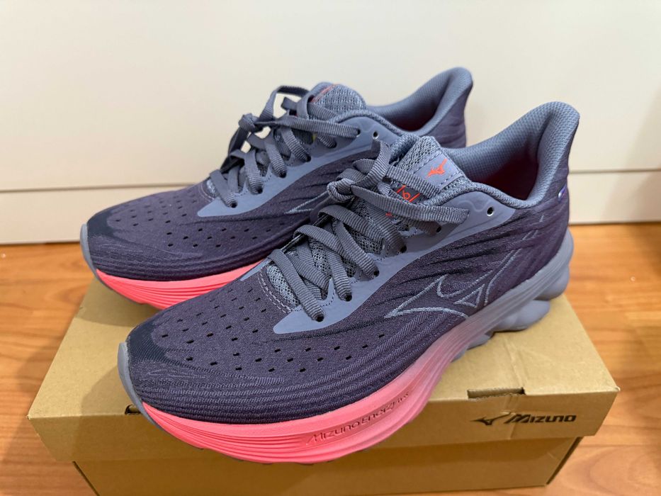 Pantofi sport Mizuno alergare WAVE SKYRISE Blue Granit/Corai- 37 - NOI
