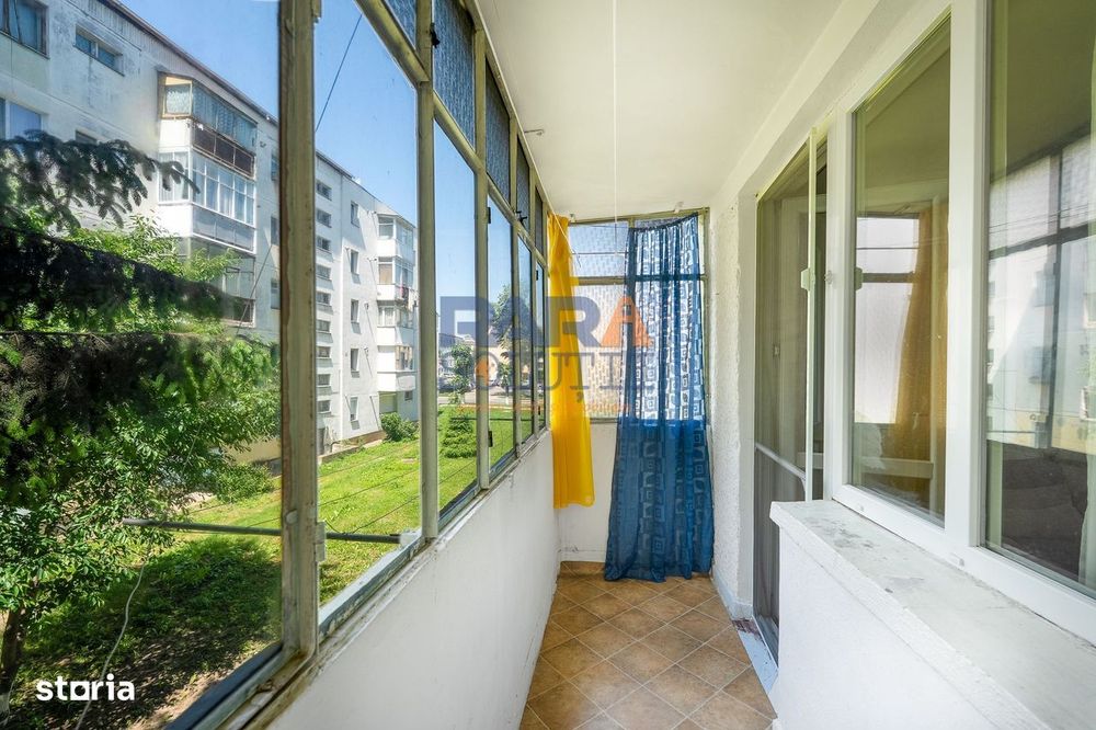 Apartament la etajul 1 - zonă superbă