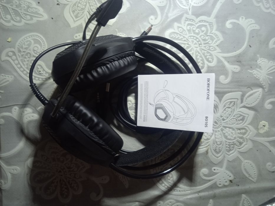 Продам наушники игровые