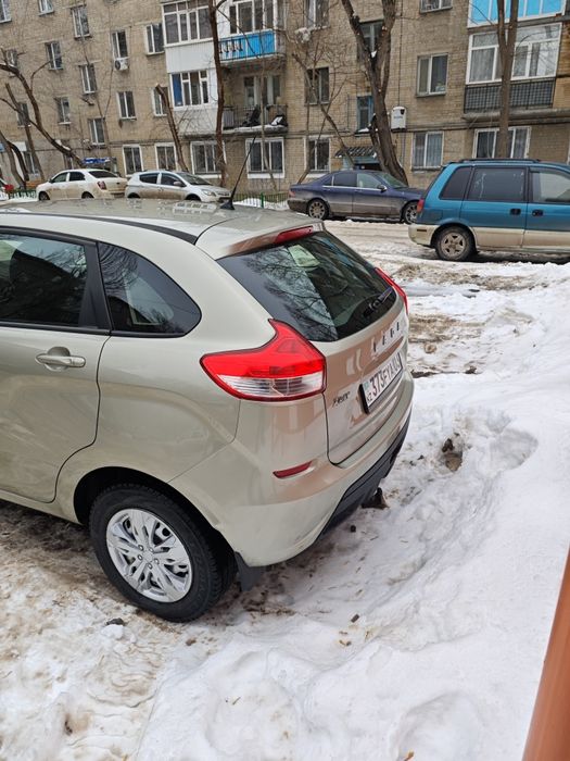 Продам Lada X-Ray