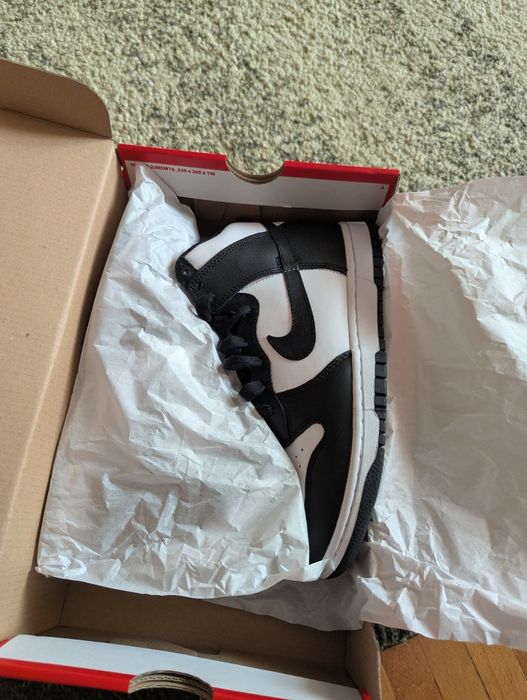 Nike dunk high panda