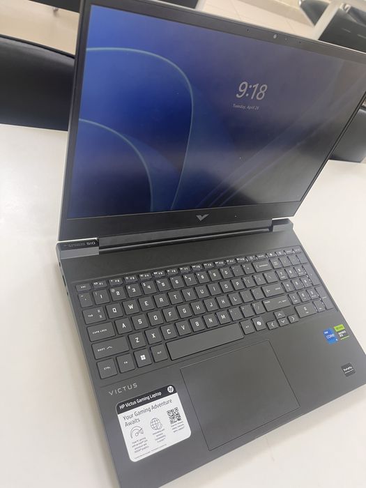 Victus. Core I 5 (14)