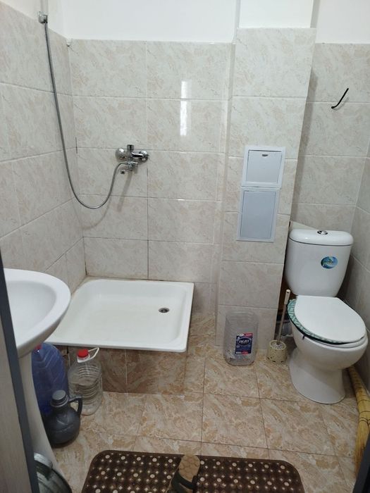 Bõstonliq tumani, Gazalkent, Nahalovka hududi 2 hona, 45 kv, 3 etaj