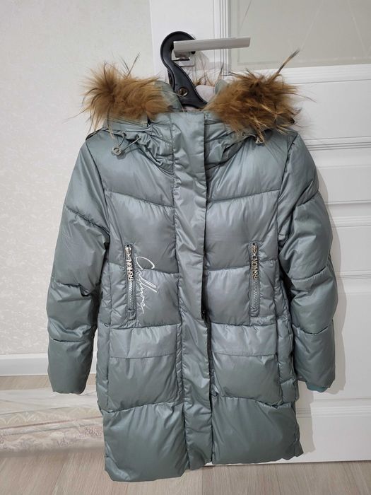 Продам детскую куртку