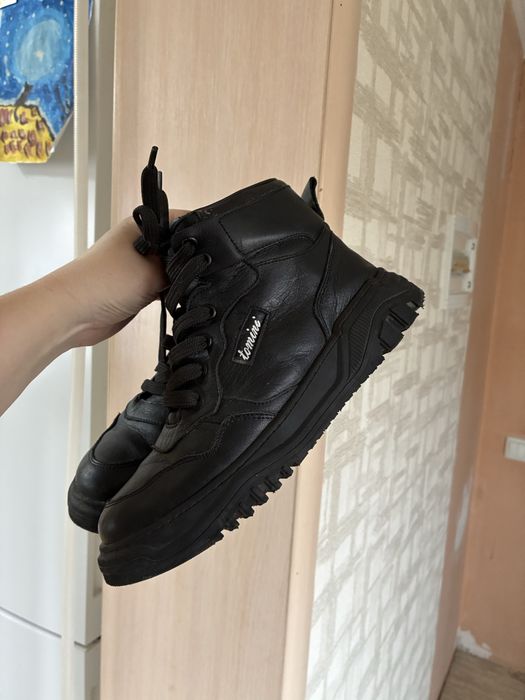 Продам ботинки осень/весна