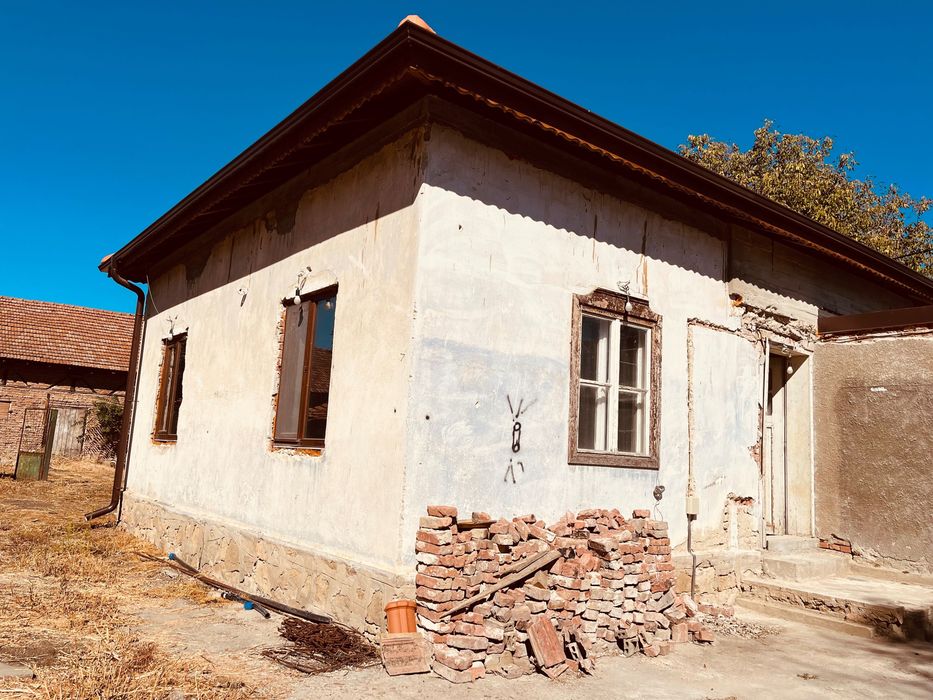 Къща в село Ресен