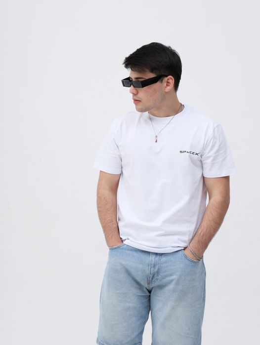 Fudboka sotiladi, optom textile pechatli фудболка. Pechta ham bosiladi