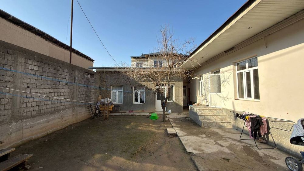 Участок в Юнусободе