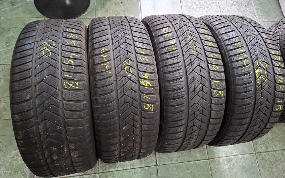 Set anvelope 275/40 R18 cu 245/45 R18 Pirelli