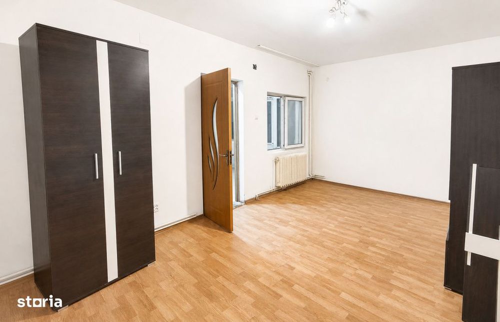 Casa de vanzare | Trafic Greu | 7 Camere | P+1 | Liberty Center