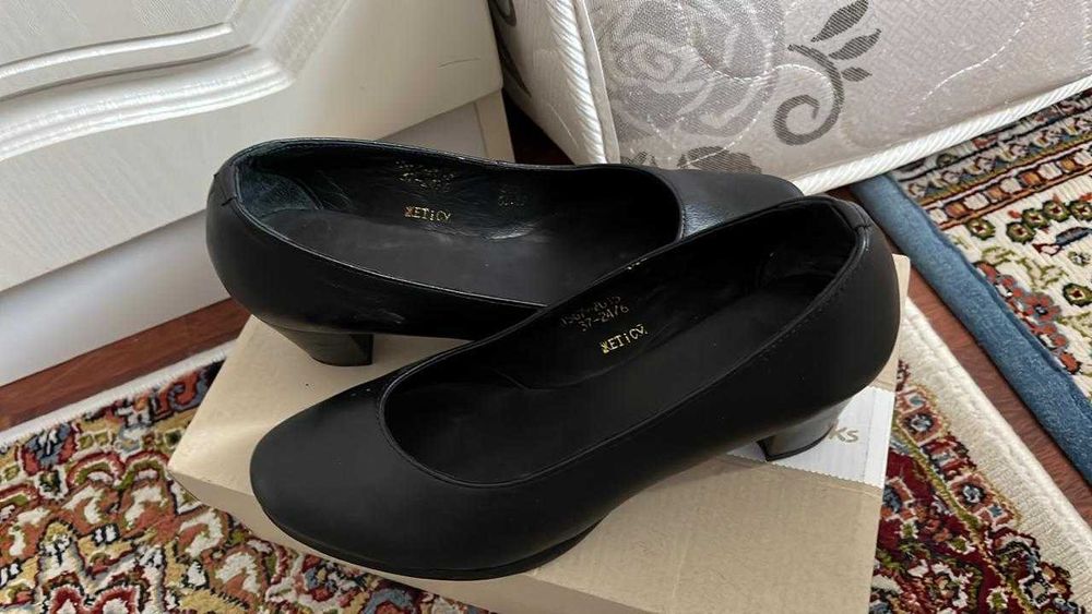 Продам женскую обувь новые и б\у