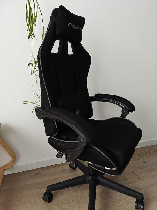 Scaun ergonomic gaming/birou Dowinx Big & Tall – stare perfectă!